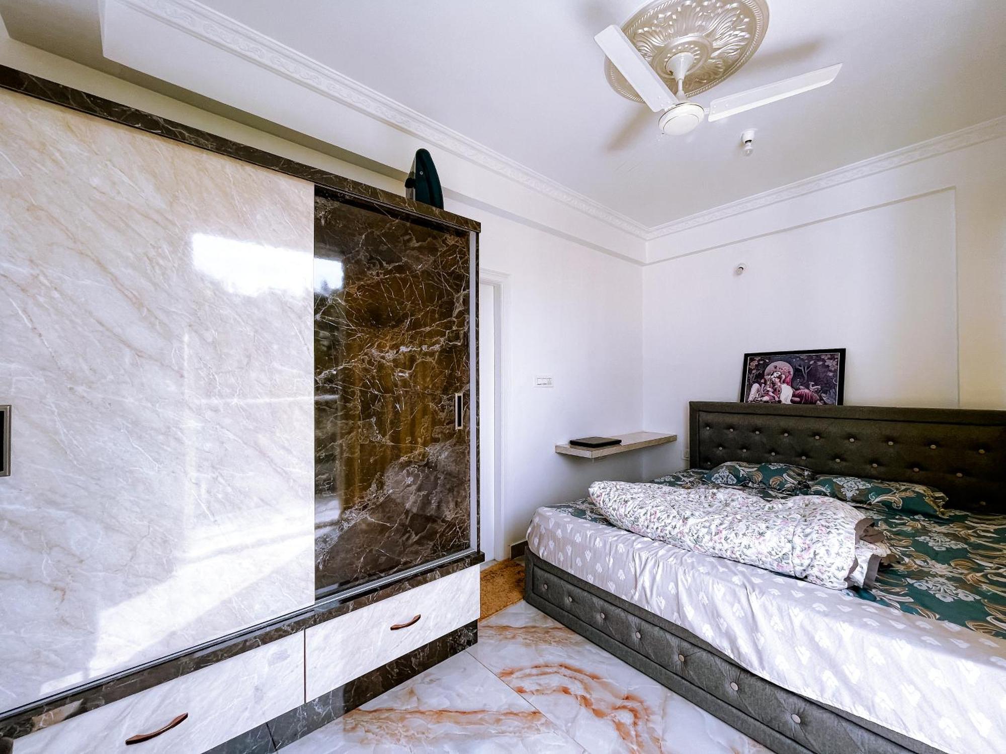 Rvr Home - Beautiful Rooms Bengaluru Szoba fotó
